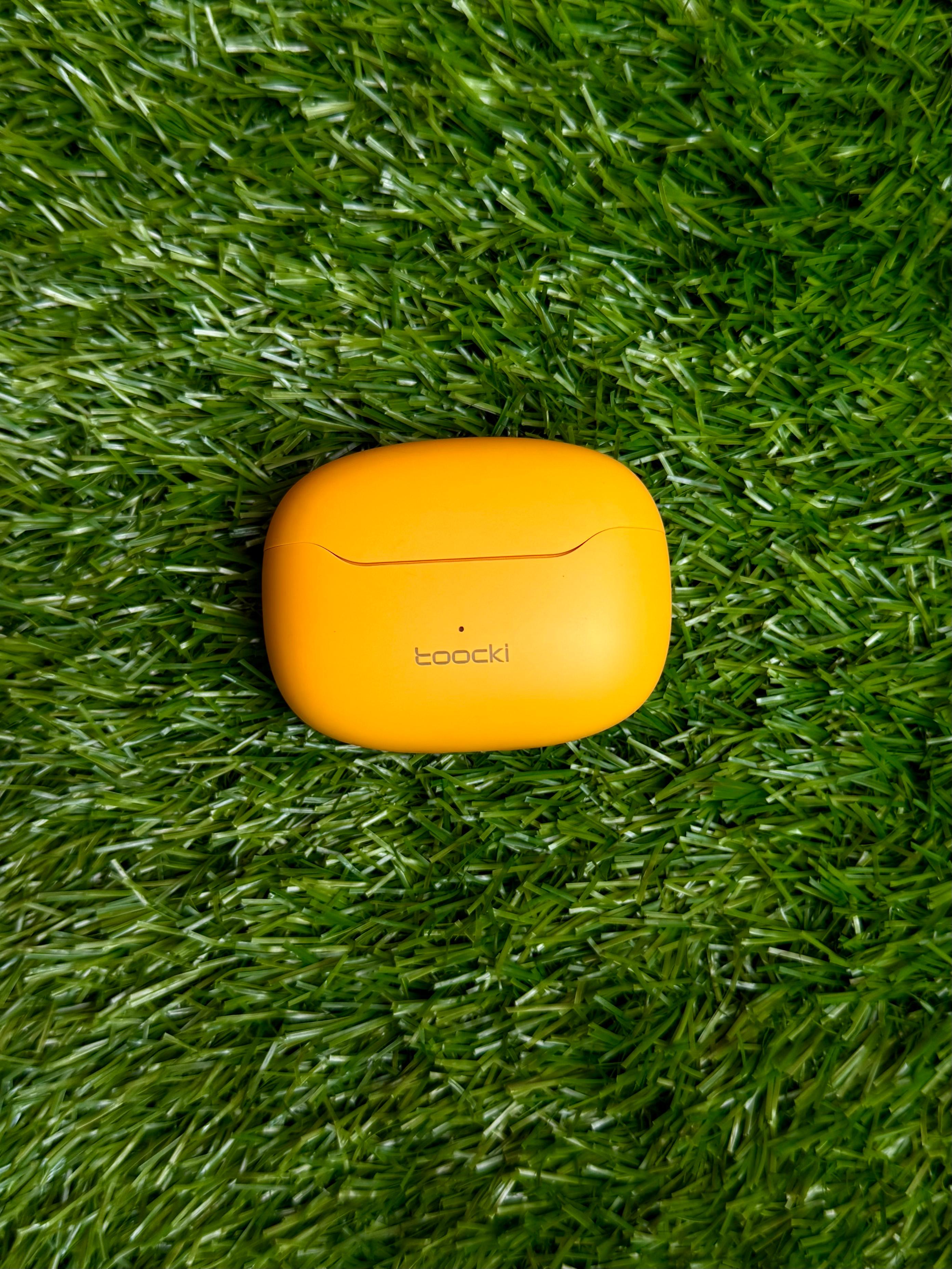 Toocki LY04 Wireless Earbuds – Bluetooth 5.3 with Dual Noise Cancellation